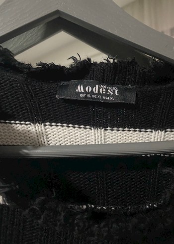 Siyah Beyaz Çizgili Örgü Kadın elbise - Görsel 4