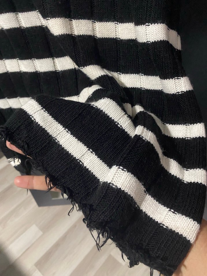 Siyah Beyaz Çizgili Örgü Kadın elbise - Görsel 5