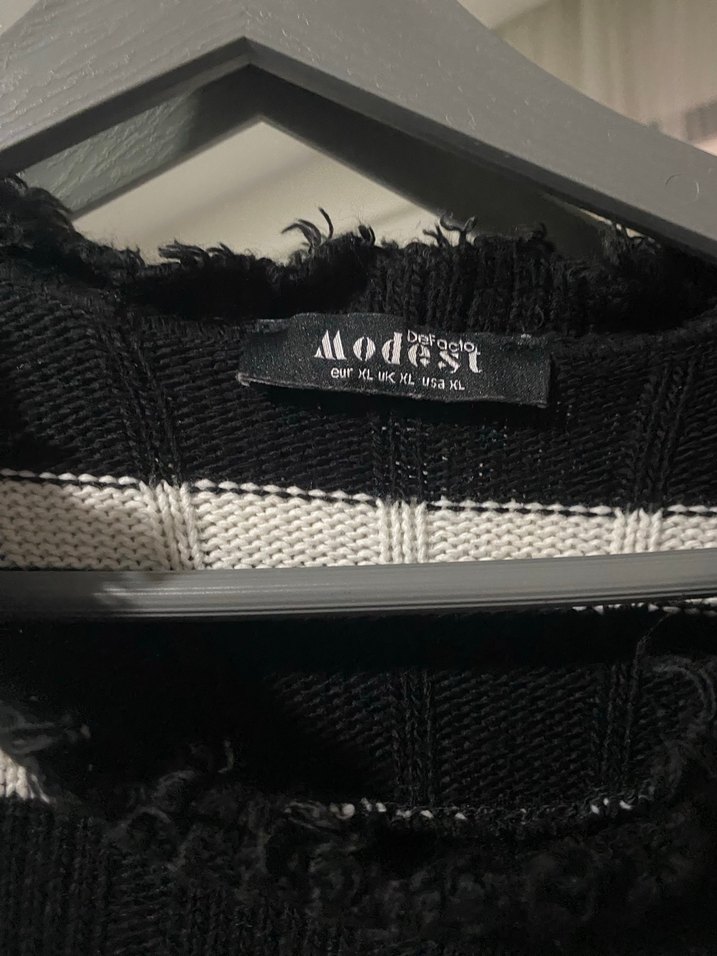 Siyah Beyaz Çizgili Örgü Kadın elbise - Görsel 4