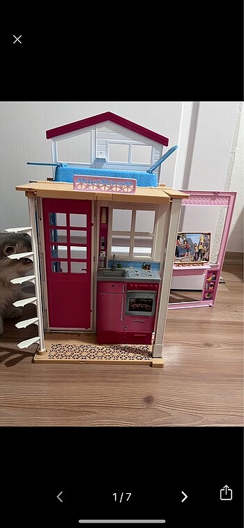 Barbie evi
