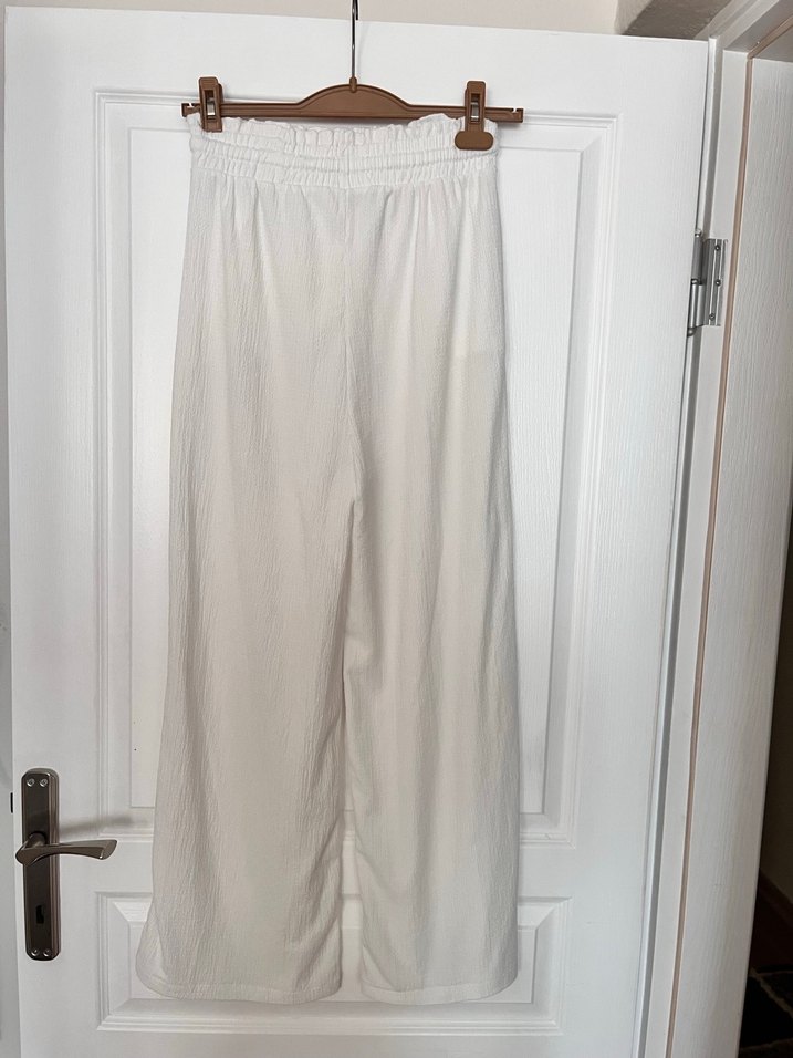 Beyaz Rahat Kesim  Pantolon - Görsel 2