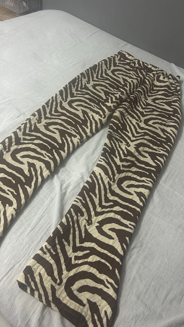 Kahverengi Zebra Desenli Kadın takım - Görsel 3