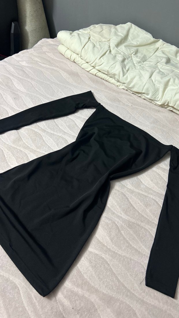 Siyah Uzun Kollu Midi Elbise - Görsel 2