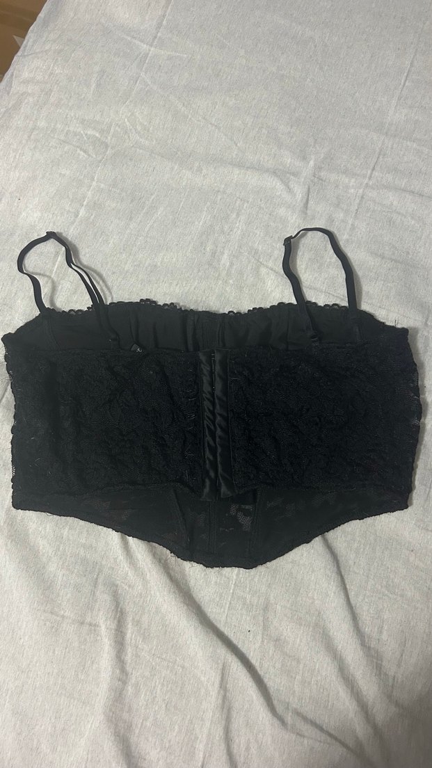 Dantel Detaylı Siyah Straplez Büstiyer - Görsel 2