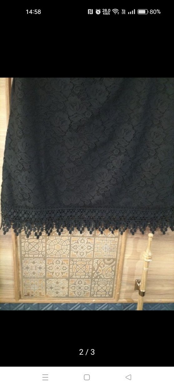 Dantel Detaylı Siyah Kolsuz Bluz - Görsel 2