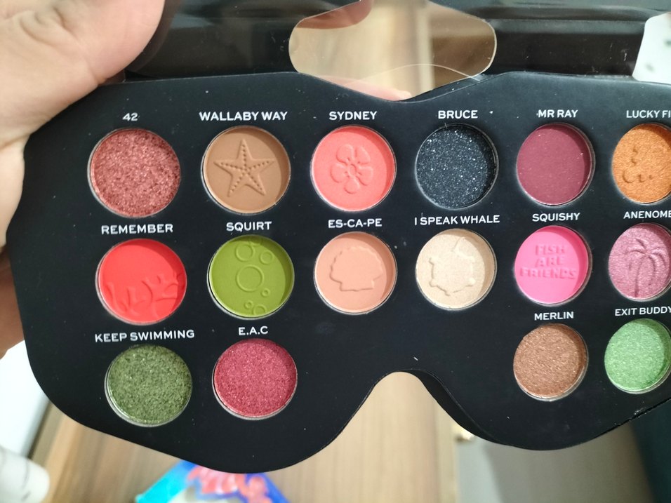 Renkli Nemo Temalı Göz Farı Paleti - Görsel 2