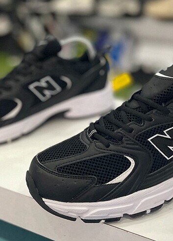 New Balance NEW BALANCE