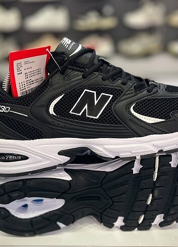 44 Beden siyah Renk NEW BALANCE