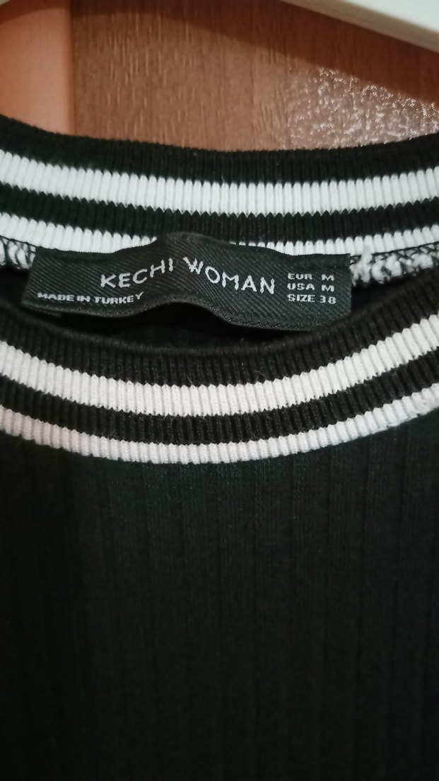 Siyah Kısa Kollu Elbise - Görsel 2