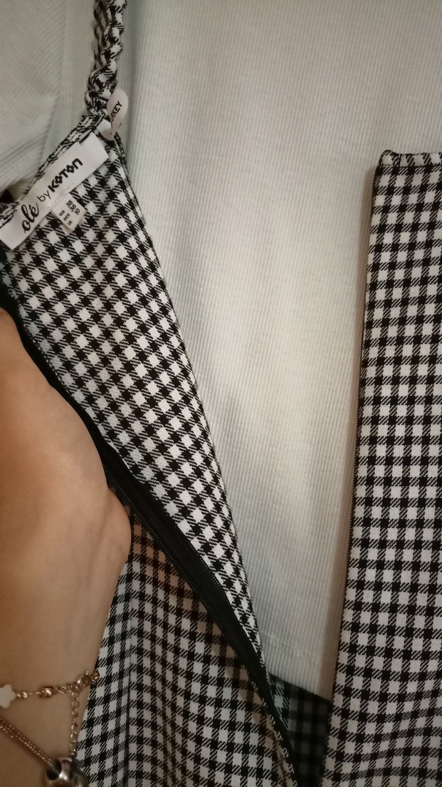 Ekose Desenli Gri Beyaz Midi Elbise - Görsel 3