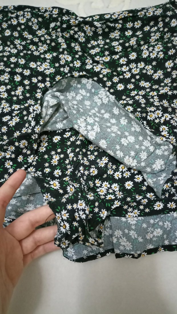 Çiçek Desenli Mini Etek - Görsel 2