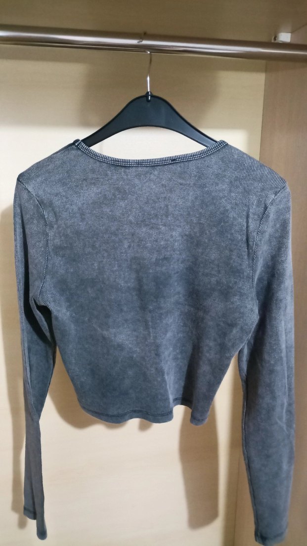 Uzun kollu crop - Görsel 2