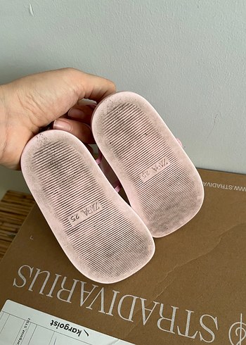 Kız Çocuk Pembe Tokalı Kauçuk Sandalet - Görsel 5