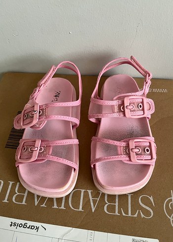 Kız Çocuk Pembe Tokalı Kauçuk Sandalet - Görsel 3