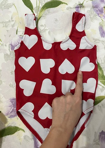 Kız Çocuk Kırmızı Kalp Desenli Mayo - Görsel 3