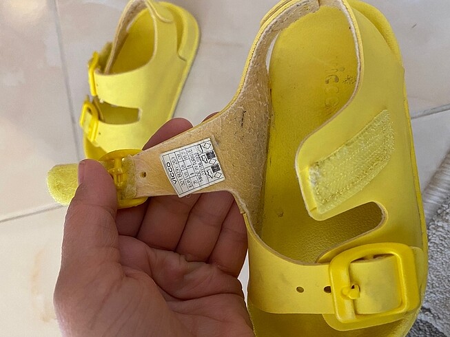 25 Beden sarı Renk Vicco miyu sandalet