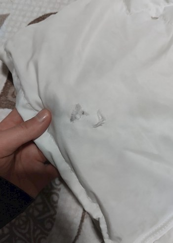 Beyaz Kapüşonlu Kadın Yelek - Görsel 2