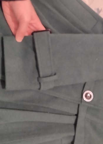 Düğmeli Uzun Yeşil  Kaban - Görsel 2