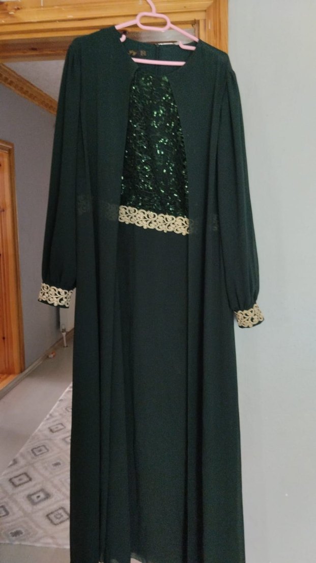 Nakış Detaylı Uzun Yeşil Kadın Elbise - Görsel 2