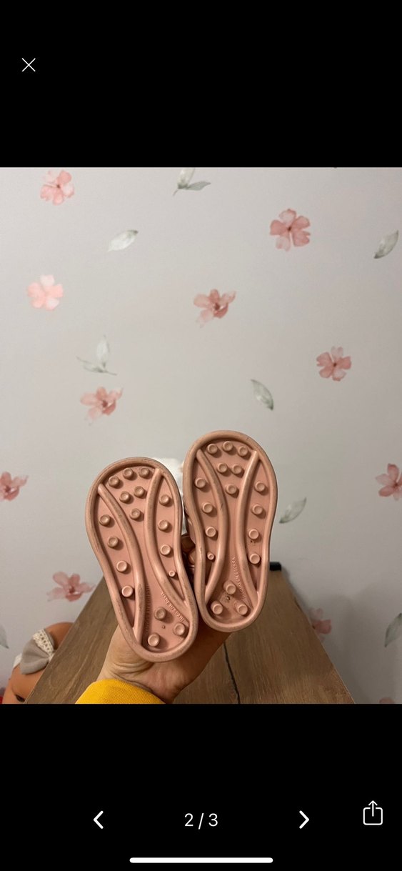 Kız Çocuk Bej Tokalı Sandalet - Görsel 2