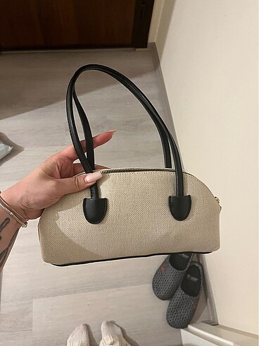 Zara Çanta