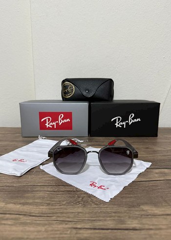 Ray-Ban Gri Sokak Stili Erkek Güneş Gözlüğü