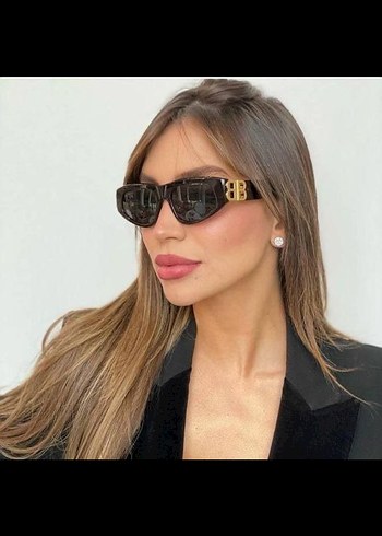 8B Siyah Kadın Gözlüğü