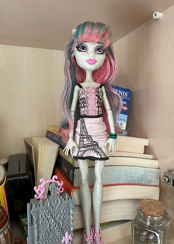 Monster High Rochelle Goyle Scaris