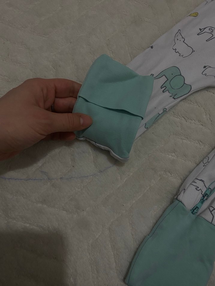 Beyaz Baskılı Bebek Tulum, Uzun Kollu, Fermuarlı çoraplı - Görsel 3