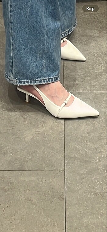 Deichmann Beyaz kısa topuklu ayakkabı