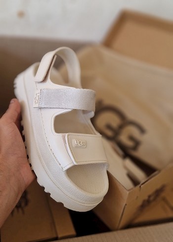 UGG W Golden Glow Kadın Sandalet