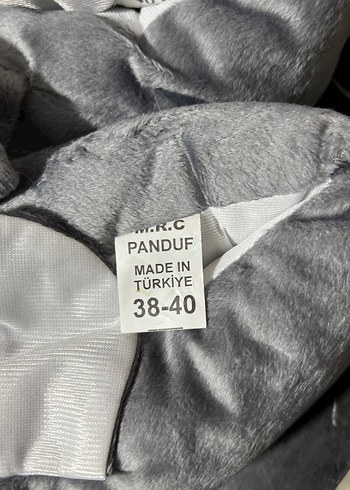 Diğer Peluş Ev Terliği 38-40 DİĞER NUMARA İÇİN MESAJ ATINIZ