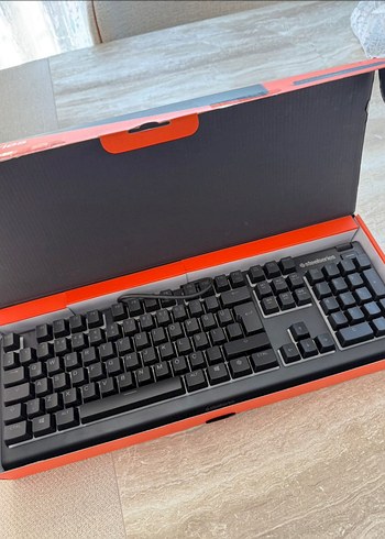 Steelseries Apex 3 Siyah RGB Klavye - Görsel 3