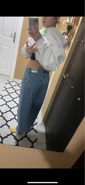 baggy jeans