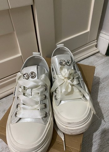 Fiyonklu Beyaz Platform Kadın Spor Ayakkabı - Görsel 2