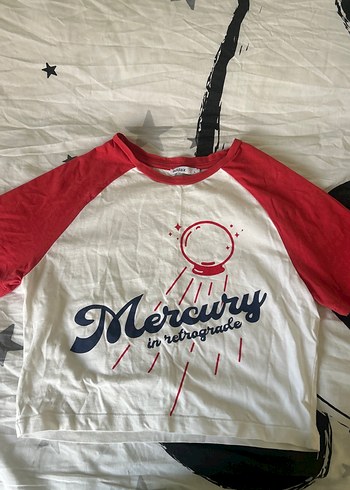 Kırmızı ve Beyaz Baskılı crop - Görsel 2