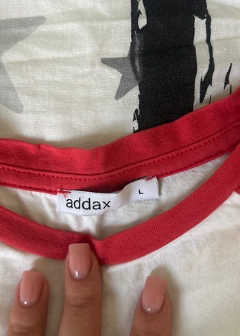 Kırmızı ve Beyaz Baskılı crop - Görsel 3