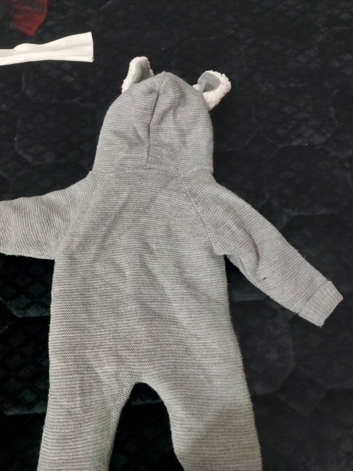 Gri Örgü Erkek Bebek Tulumu - Görsel 2