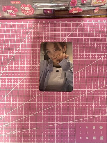  Le sserafim photo card holog