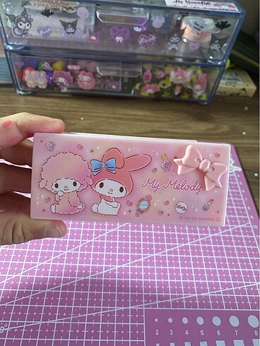 My melody li pembe kutu
