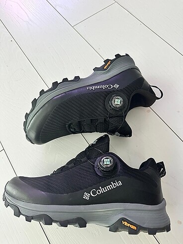 COLUMBİA ERKEK GORE TEX AYAKKABI