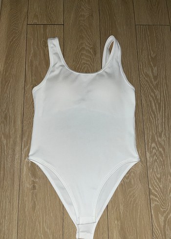 Beyaz Ribanalı Body - Görsel 3