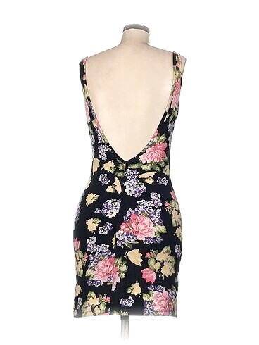 36 Beden Topshop Kısa Elbise %70 İndirimli.
