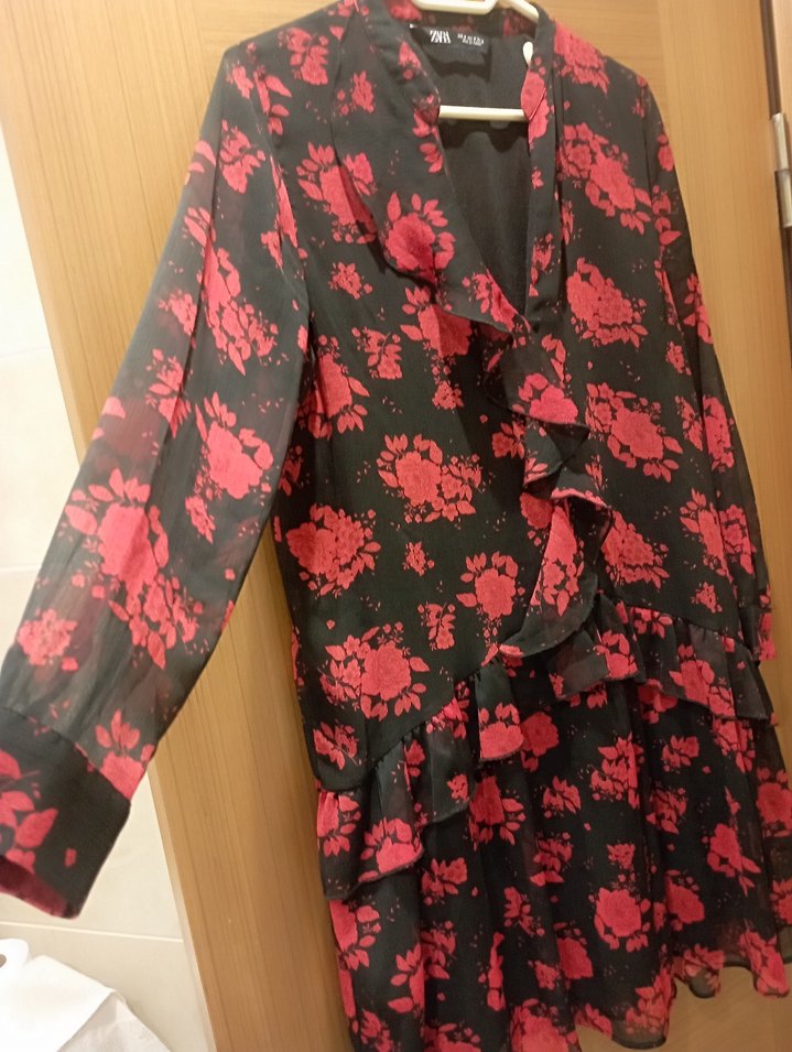 Zara M beden Kırmızı Desenli V Yaka Uzun Kollu Tunik - Görsel 2