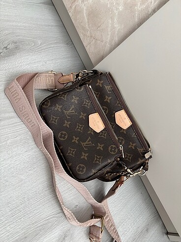 Louis Vuitton Çanta