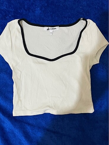Beyaz crop