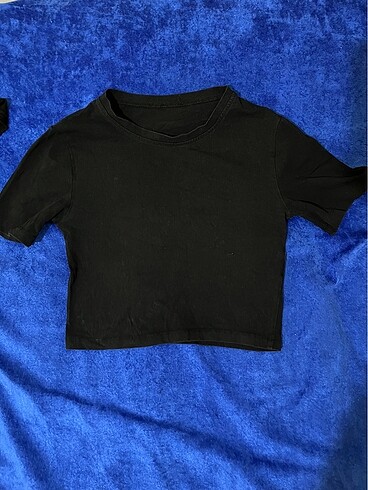 Siyah crop