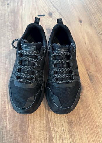 Skechers 36