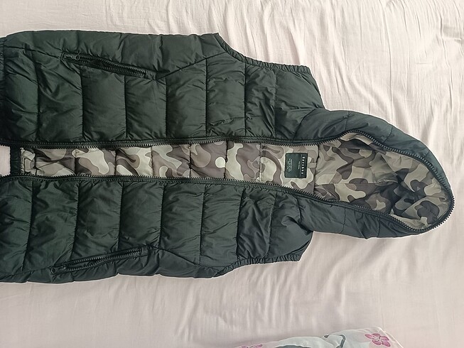 Bershka yelek