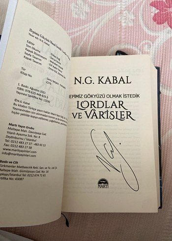 Lordlar ve varisler ciltli kitap imzalı - Görsel 2